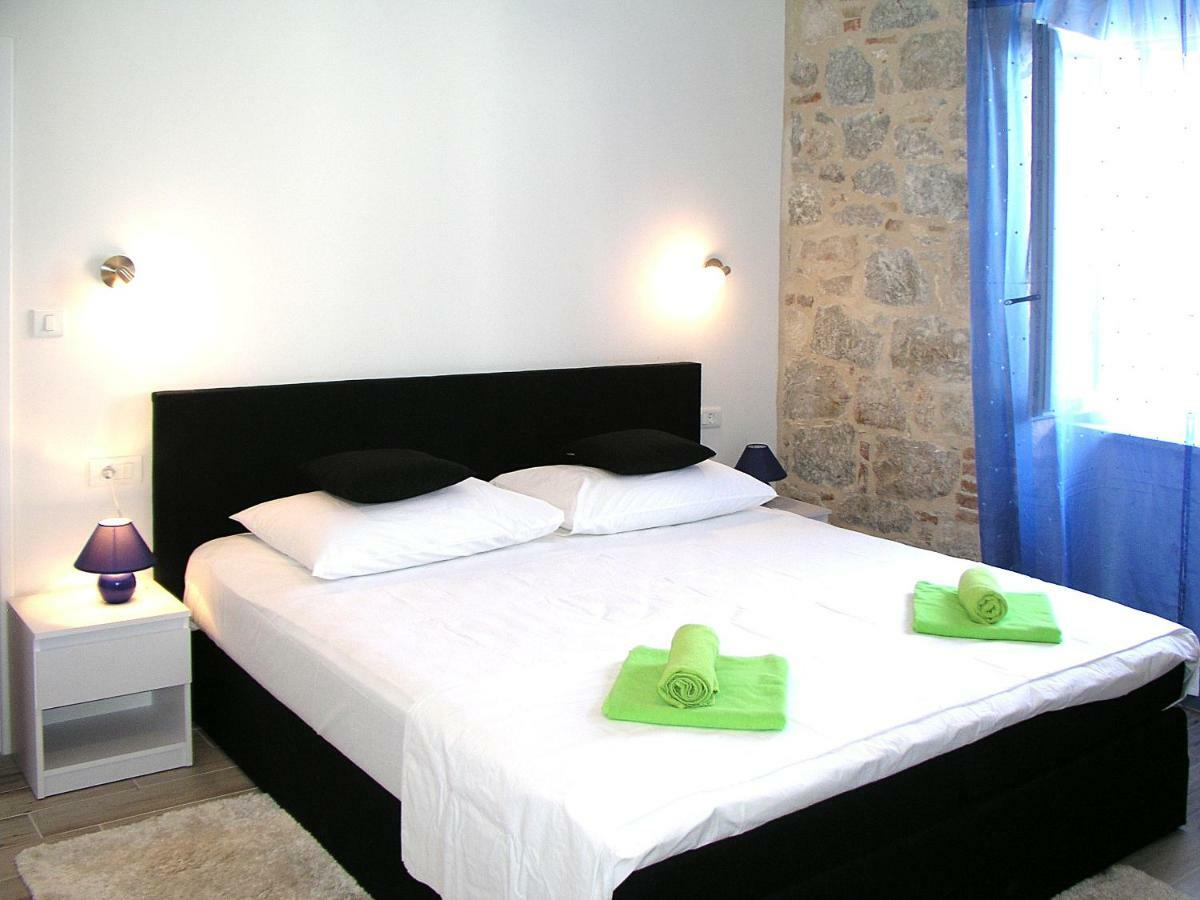 Apartmani Klara I Gracia Split Exteriér fotografie